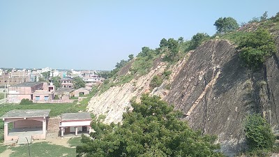 SCHO5ODL8246_Middle_school_hasanpur_ChIJlYW1OE0j8jkRP5qyIA6c6LM_5