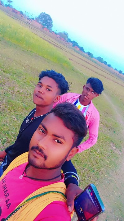 SCHO63JKBONS_Government_high_school_ChIJkdr5ZrMp8jkRIZ-NSPoVCNY_1