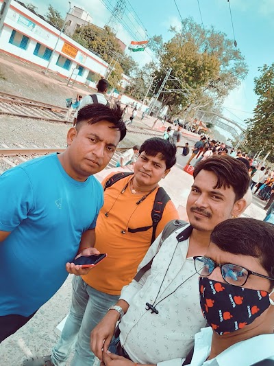 SCHO659UK3X0_Rising_Star_Public_School_ChIJg2dWynlH8jkRr5ImwPD6jVI_7