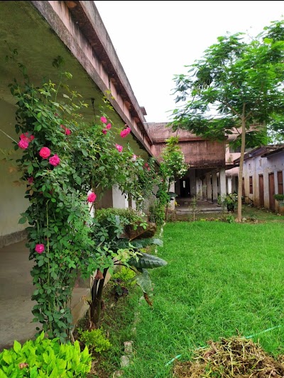 SCHO6AVQLA3I_Middle_School_Saday_Bigha_ChIJMZ1zi8g98jkREK2I1GoeYBE_1