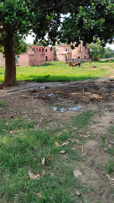 SCHO7AC8WBPW_Middil_school_Adarsh_Laxmipur_ChIJK-gIR0oX8jkRKEvVAOFIoCA_1