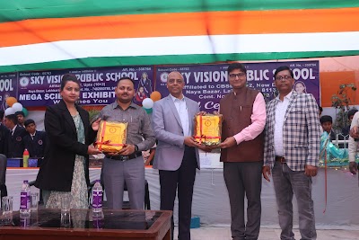 SCHO7Q9KBGTP_SKY_VISION_Sr._Secondry_PUBLIC_SCHOOL_ChIJf5gLweEj8jkRq3ddniWlzxg_8