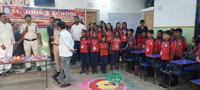 SCHOEOB1UJ2N_St._John_s_School_ChIJJdA0kvE98jkR2_PmXzjuZRA_10