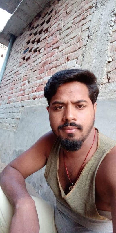 SCHOFHYRLRNT_Defodils_public_school_ChIJfS1B5QUl8jkRAA2uNYv-pX0_2