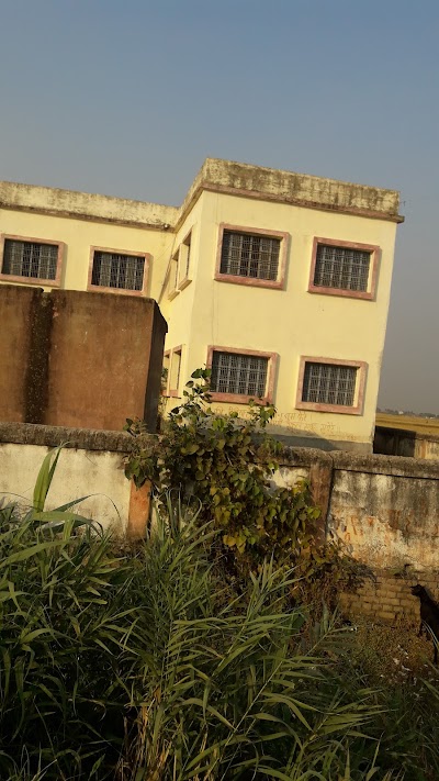 SCHOKWI5LJTU_Kachhiana_High_school_ChIJlTx0YLs_8jkRZ18CYxd3S4k_9