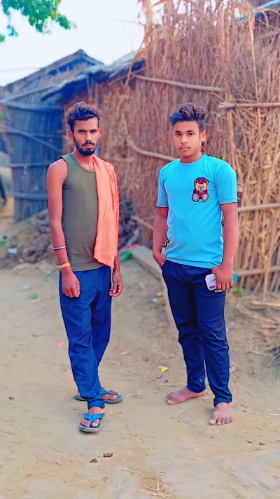 SCHOMD9H33ED_Middle_school_pathua_ChIJ7REVtPwY8jkR8eNho_kXaew_3