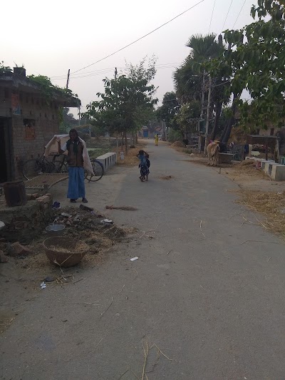 SCHOT17ED6D2_Middle_School_Lahna_ChIJe32t4Pg38jkRoyKf80psmsM_8