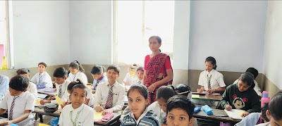 SCHOW4KIOOPP_Evergreen_Oasis_Residential_School_ChIJTbGVOIUW8jkRjQpBM6S-Yj4_4