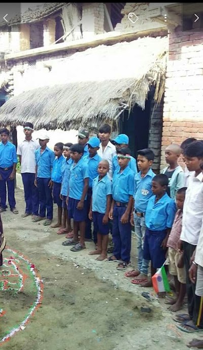 SCHOYBN3AKMN_Lai_Middle_School_ChIJ6-6vzTgh8jkRCt9s907k_Hw_2