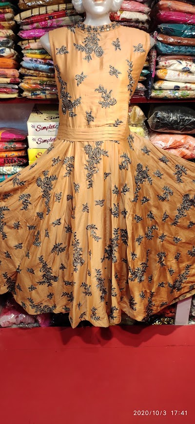 STATVP88FZFG_PRINCE_DRESSES_READYMADE___SAREE_SHOWROOM_ChIJZbr6lj8b8jkREC4PLGK4ydU_7