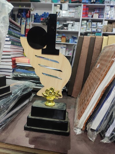 STATVZB9UNYL_Popular_Book_Store_ChIJva3bCMw88jkRlIcRl_EnrXU_4