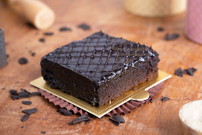 BAKEH7AXWXIN_WarmOven_ChIJB2D5ZmQb8jkR-I0dCveK5SA_6