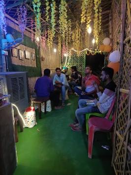 COFFXDMK1FZC_The_Musafir_Cafe_ChIJ4WQ9MGQb8jkRKb5kF5NzNbE_5