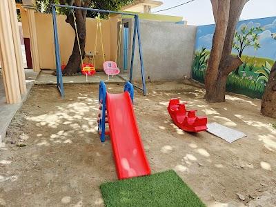 COLLA45AEJJD_B_N_M_D_High_Scool__Ram_balak__ChIJSwp0_6Yj8jkRcLvFPPzrfYs_2