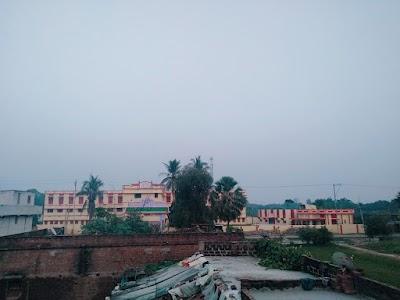 COLLRAA1107B_C.N.B_College_ChIJ1XZgyLBD8jkRaiuNnKnECtQ_7