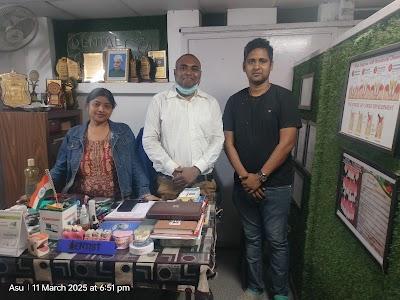 DENTX2RAC037_Dr_Ashish_S_and_Rajni_B_-_Maa_Gayatri_Dental_Clinic_-_RCT_and_Implant_Specialist_ChIJI0xYhssa8jkRGB7Sf0Zcoew_7