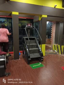 GYMFRQD5F714_Gym_Fitness_ChIJD7aI-dtD8jkRuqIZd241uoU_7