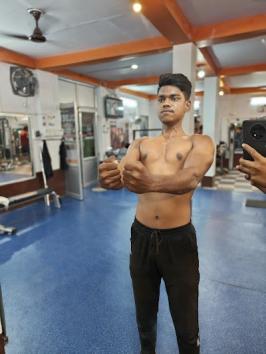 GYMNNBVAH89M_Golden_Gym_ChIJ1WHKG-0r8jkRNkNWDoD39CY_10