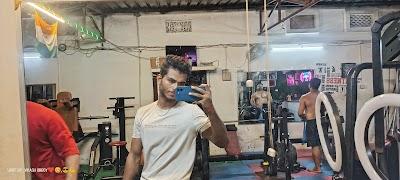 GYMUKZMLXFO5_Monster_Gym_ChIJV1VVJccS8jkR-ZkjX0524KM_2