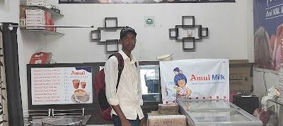 PARLTX7TFIKO_Amul_Parlour___Cafe_ChIJO9RMrcob8jkRuf3HunMjlYg_10