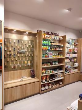 STATM411TWZP_Shiva_Mart_ChIJL53mI9UE8jkRznbytxlQiHw_4