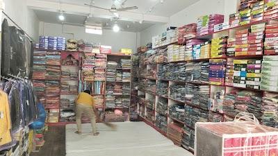 SUPEA9OL3J4X_Maranchi_English_ChIJa-baXZYT8jkRLSe-U3-jFzU_2